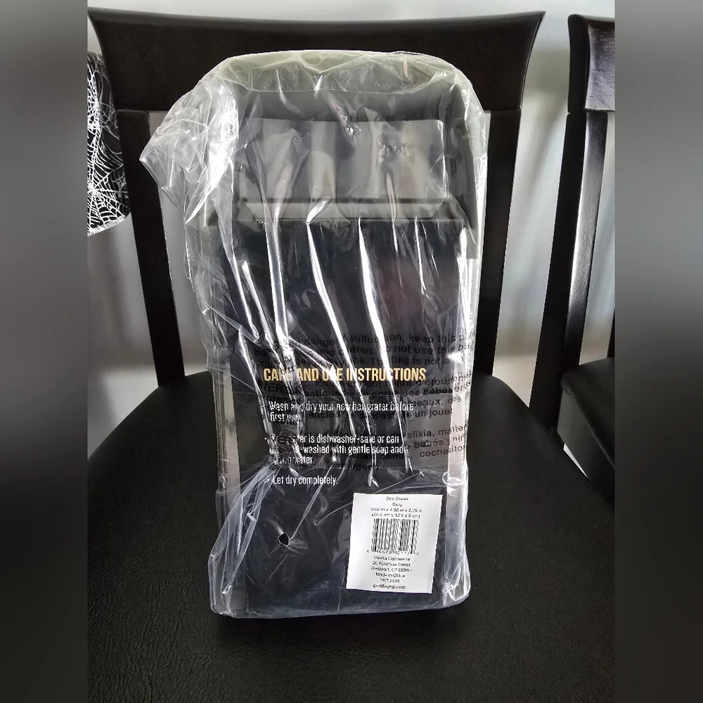 Gorilla Box Grater - Black & Silver - Picture 4 of 5